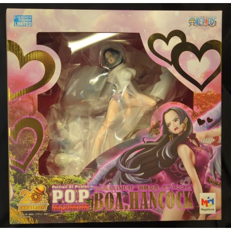 ONE PIECE POP A×MAXIMUM Pirate Empress Boa Hancock MEGAHOUSE